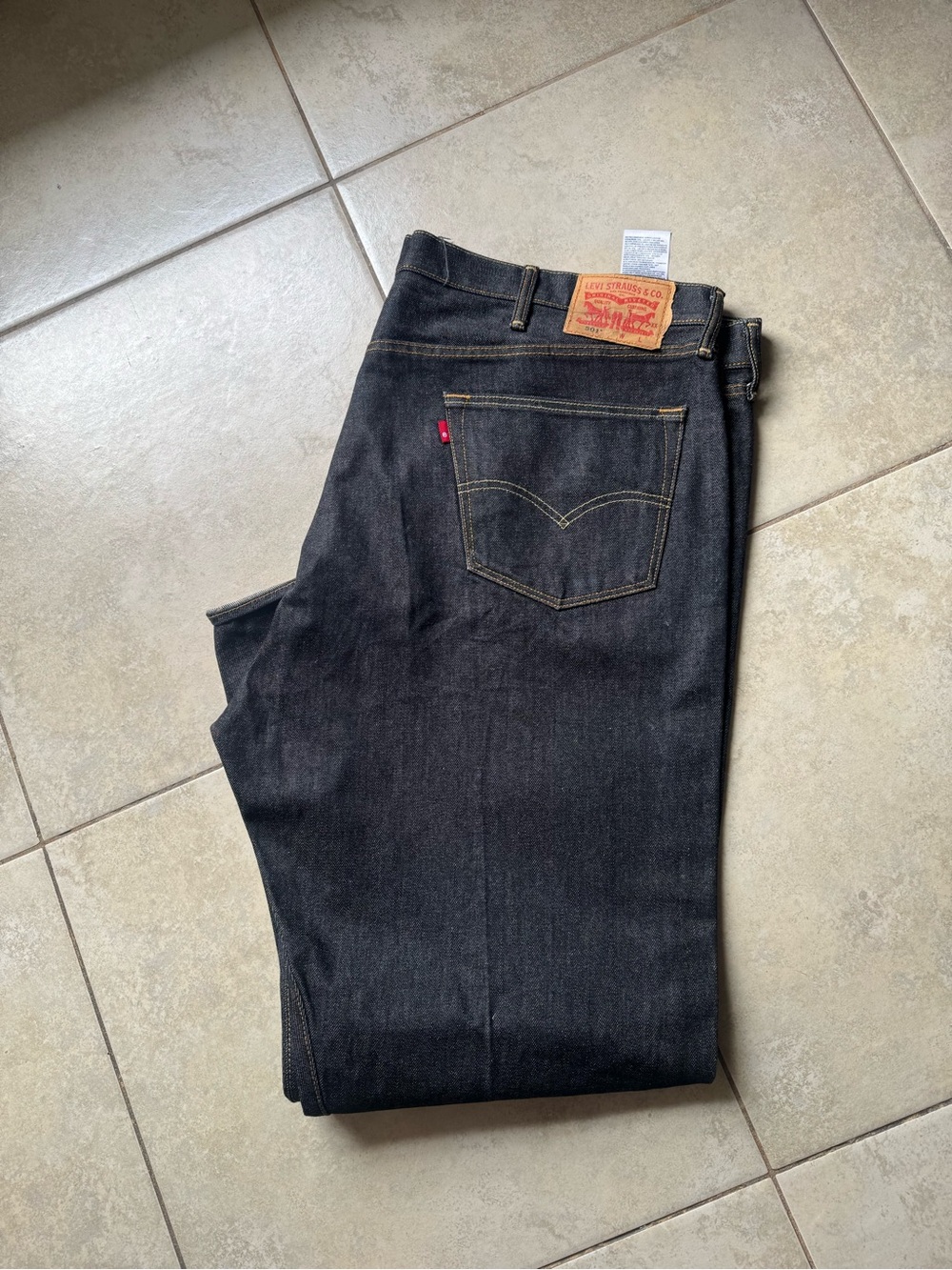 Levi's Men's Dark Indigo 501 straight leg Denium men pants / jeans